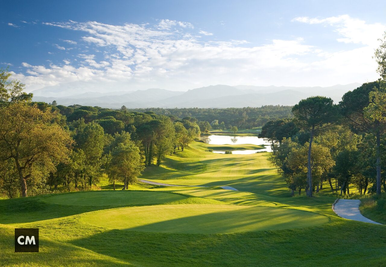 Quants camps de golf hi ha a Catalunya?