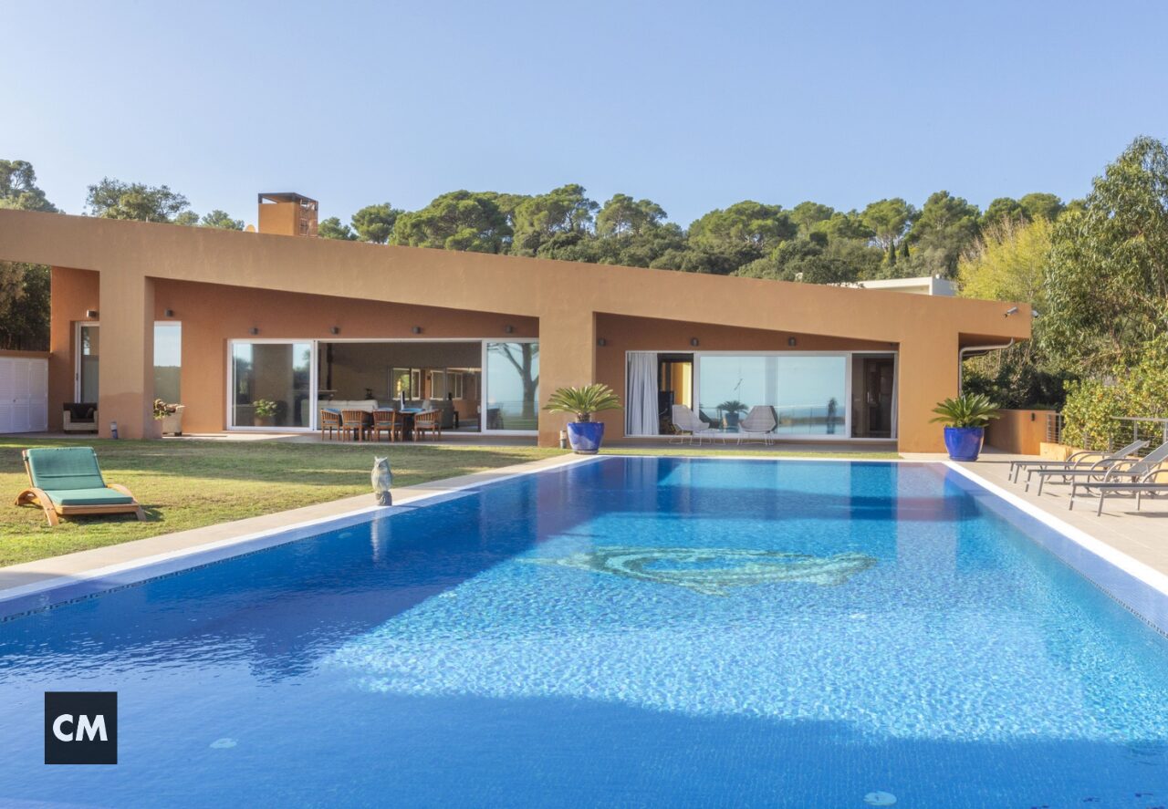 L’influence du marché international sur la vente de propriétés de luxe sur la Costa Brava
